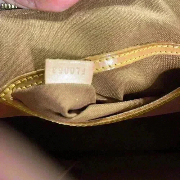 Louis Vuitton Alma w/COA - Picture 5 of 13